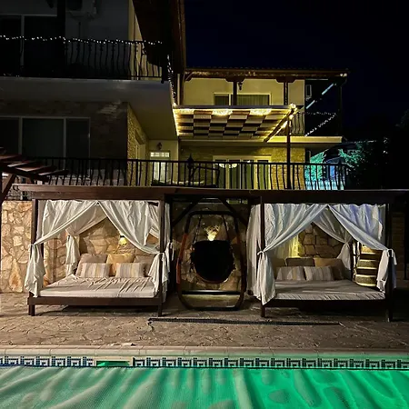 Boutique Gioia Del Sole With Salty Heated Pool Balchik